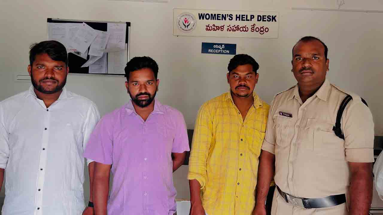 బీఆర్‌ఎస్వీ నాయకుల ముందస్తు అరెస్టు