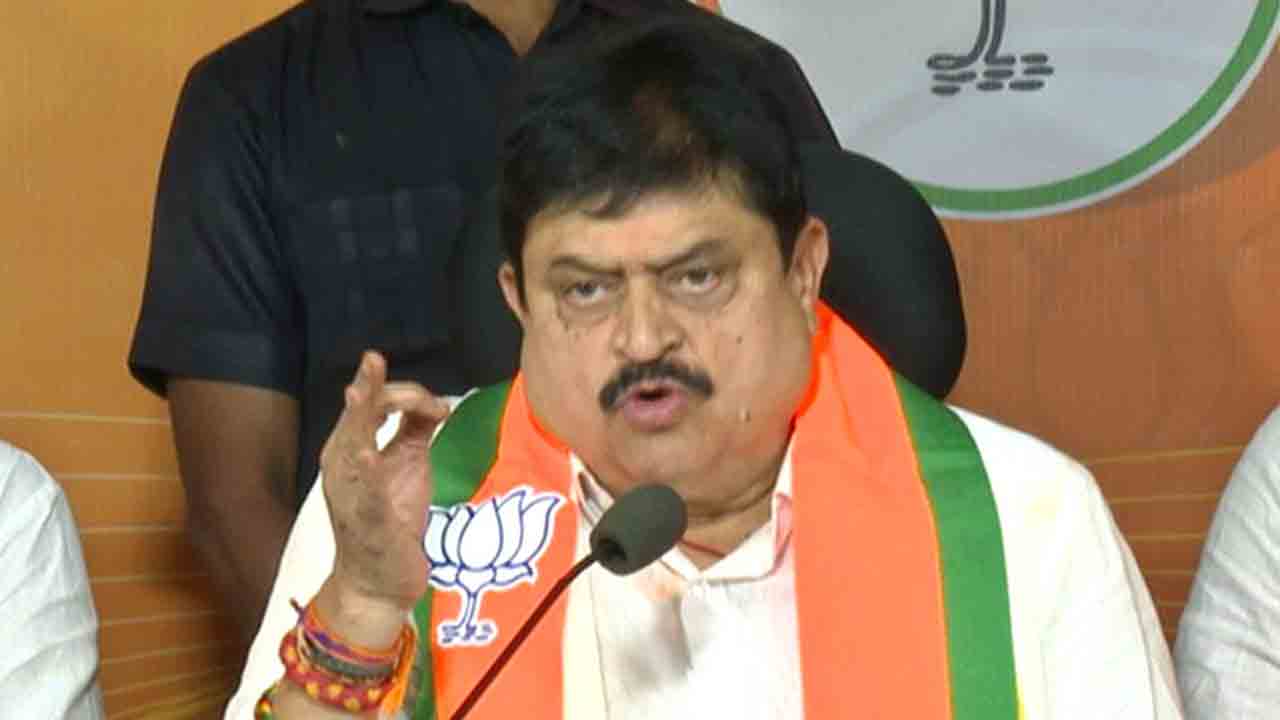 బీసీని సీఎం చేయండి