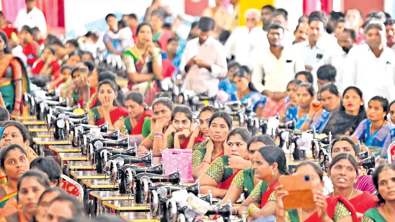 కిటెక్స్‌కు కాంగ్రెస్‌ బెదిరింపులు