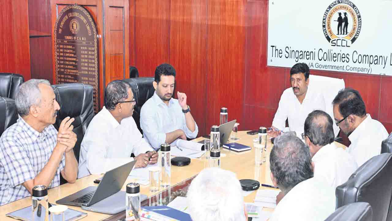 సింగరేణి పనితీరుపై సీఎండీ బలరాం హర్షం