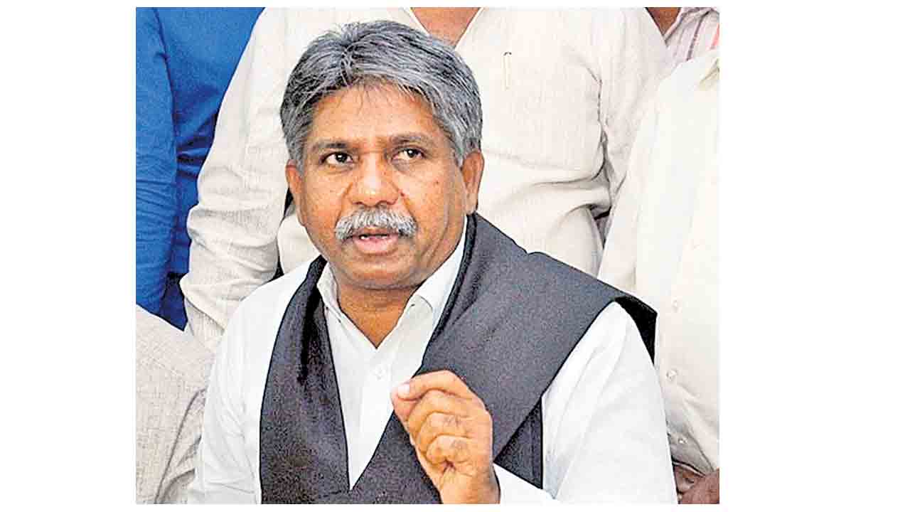 పింఛన్‌ పెంచకుంటే 13న మహాగర్జన