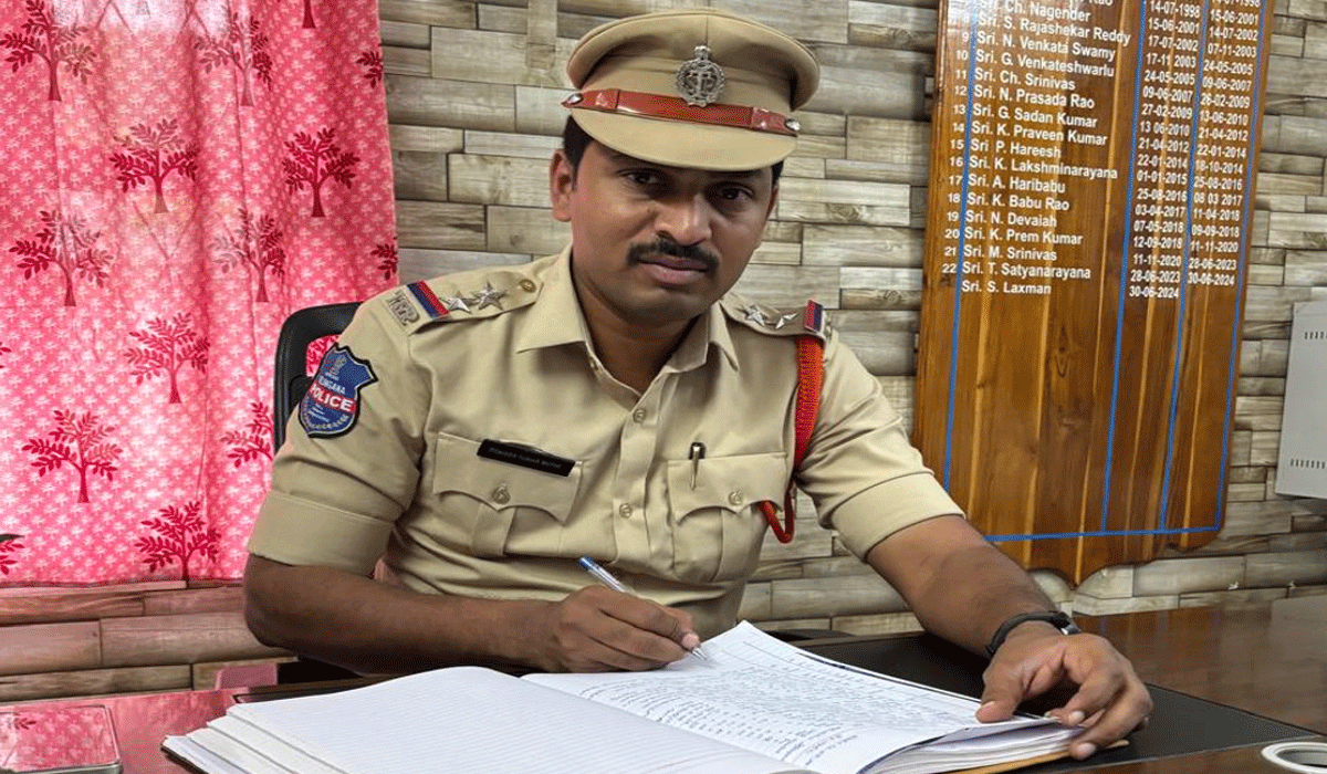 Dharmaram | ధర్మారం ఎస్సైగా ఎం ప్రవీణ్‌కుమార్‌ బాధ్యతల స్వీకరణ