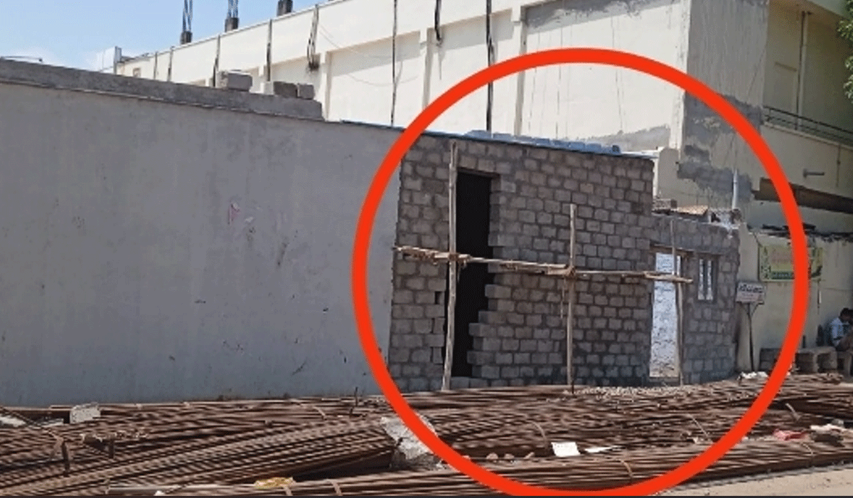 Ramagundam baldiya | రాజకీయ ఒత్తిళ్లకు తలొగ్గారా..? అనుమతి లేదంటూనే ఆగిపోయారు 