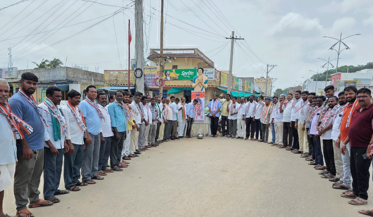 Siricilla | బీసీలకు 42 శాతం రిజర్వేషన్ కల్పించడం అభినందనీయం.. మార్కెట్ కమిటీ చైర్మన్ చిలుకల తిరుపతి