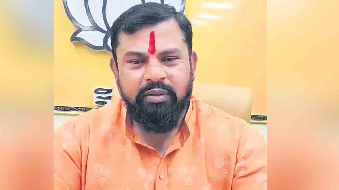 రాజాసింగ్‌కు బీజేపీ షాక్‌