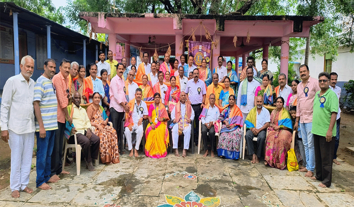 Parents’ Day | మెట్‌పల్లిలో ఘనంగా పేరెంట్స్ డే వేడుకలు