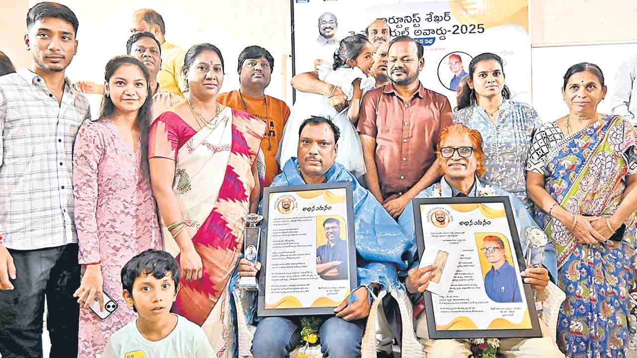 శేఖర్‌ కార్టూన్లకు పదునెక్కువ