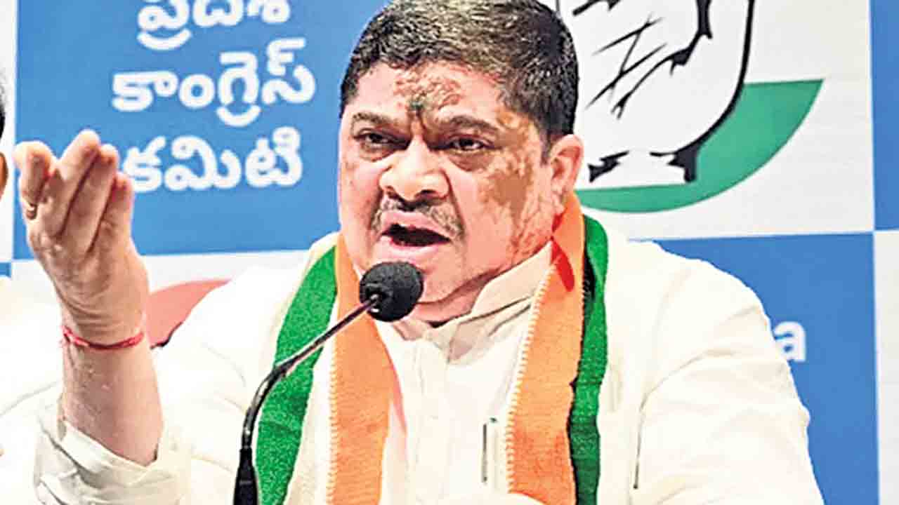 బీసీ బిల్లు ఆమోదించే బాధ్యత బీజేపీదే