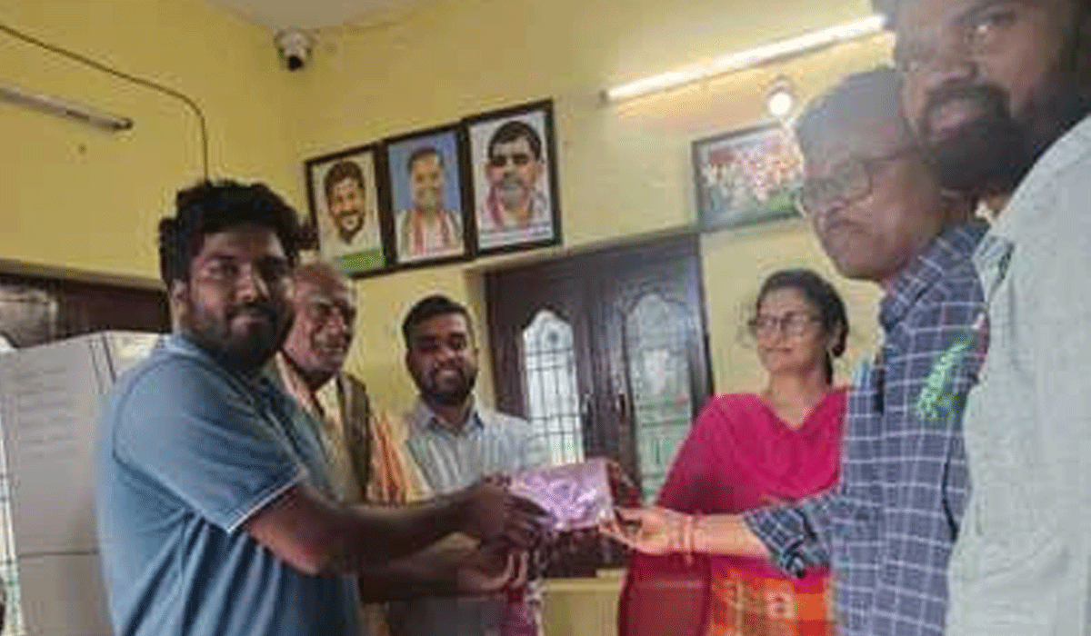 cooperative societies | సహకార సంఘాలు బలోపేతానికి కృషి.. జిల్లా సహకార అధికారి శ్రీ మాల