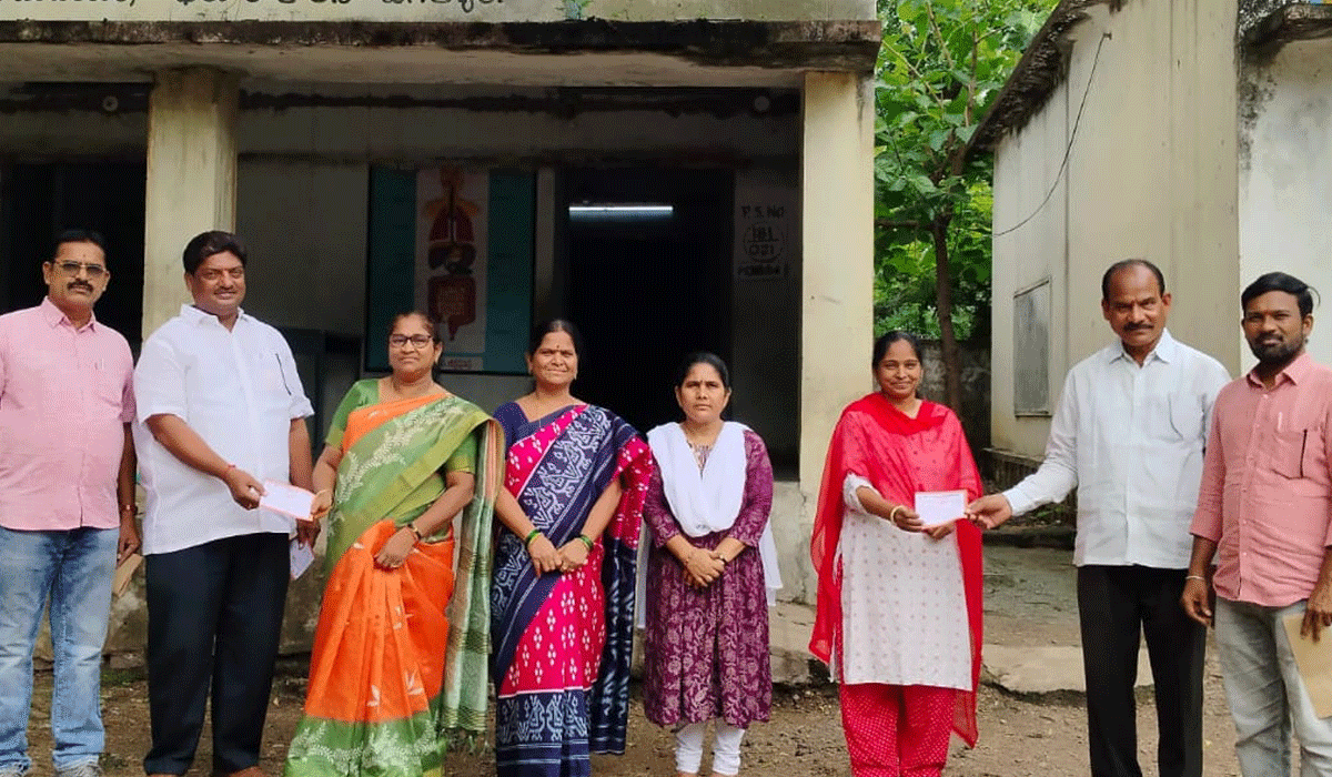 Government education | ప్రభుత్వ విద్యను బలోపేతం చేయాలి.. తపస్ నాయకులు బోనగిరి దేవయ్య, ఐల్నేని నరేందర్‌ రావు