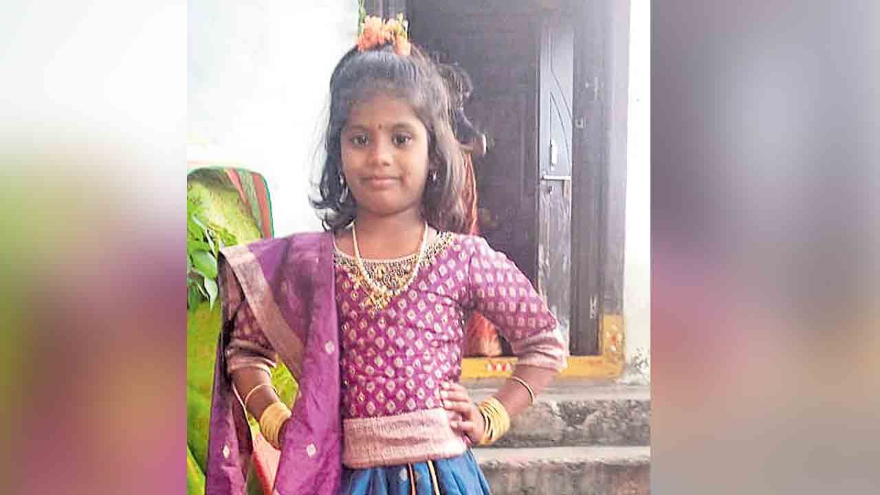 ఉరితాడుగా మారిన టవల్‌