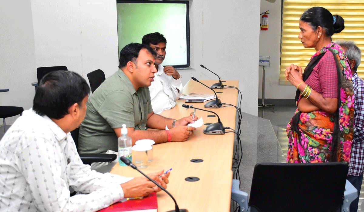 Collector Sandeep Kumar Jha | ప్రజావాణి అర్జీలు సకాలంలో పరిష్కరించాలి.. సిరిసిల్ల కలెక్టర్ సందీప్ కుమార్ ఝా