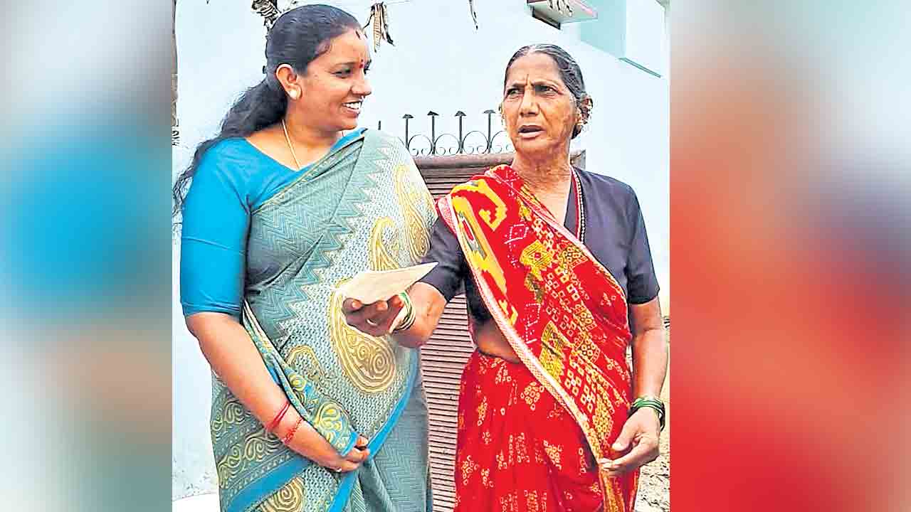 మళ్లీ కేసీఆరే రావాలి.. రేవంత్ పాలన మంచిగలేదు బిడ్డా!
