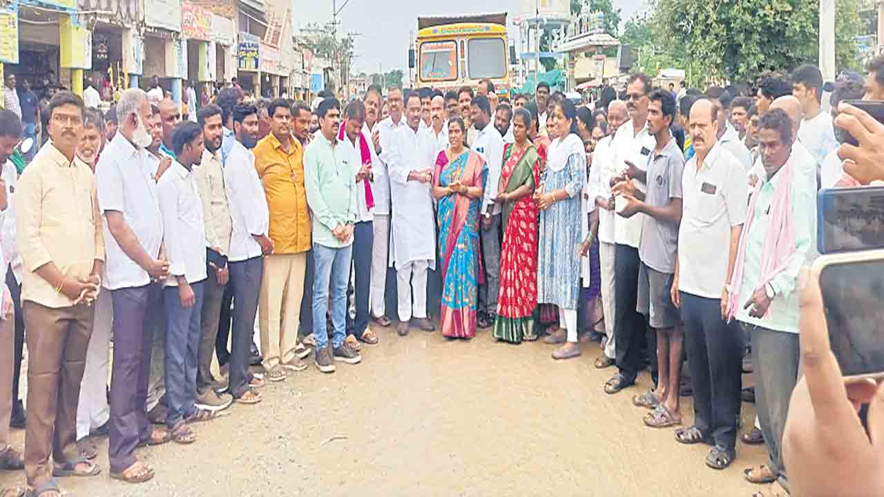 బీఆర్‌ఎస్‌ నాయకులు జోలికొస్తే ఖబడ్డార్