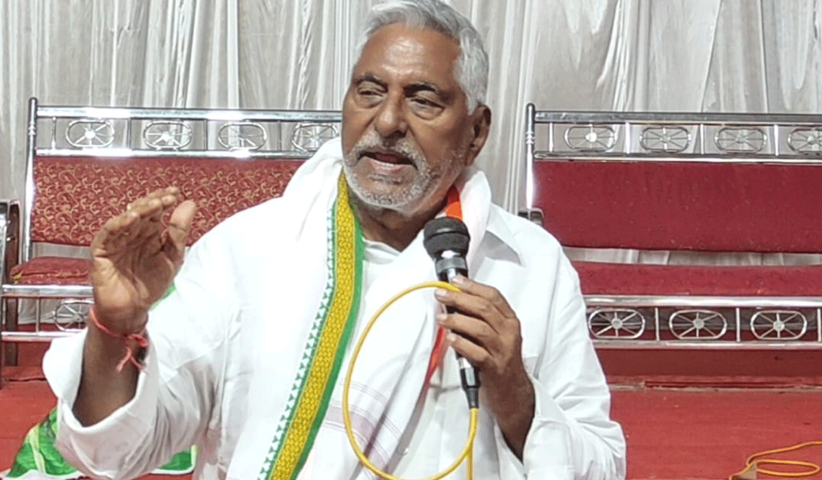 Without restrictions | ఆంక్షలు లేకుండా రైతులకు బ్యాంకులు రుణాళివ్వాలి.. కలెక్టర్ కు మాజీ మంత్రి జీవన్ రెడ్డి లేఖ