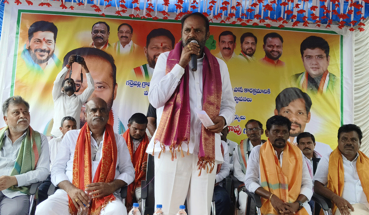 MLA Chinthakunta Vijaya Ramana Rao | అర్హులైన పేదలందరికీ సంక్షేమ పథకాలు.. పెద్దపెల్లి ఎమ్మెల్యే చింతకుంట విజయ రమణారావు.