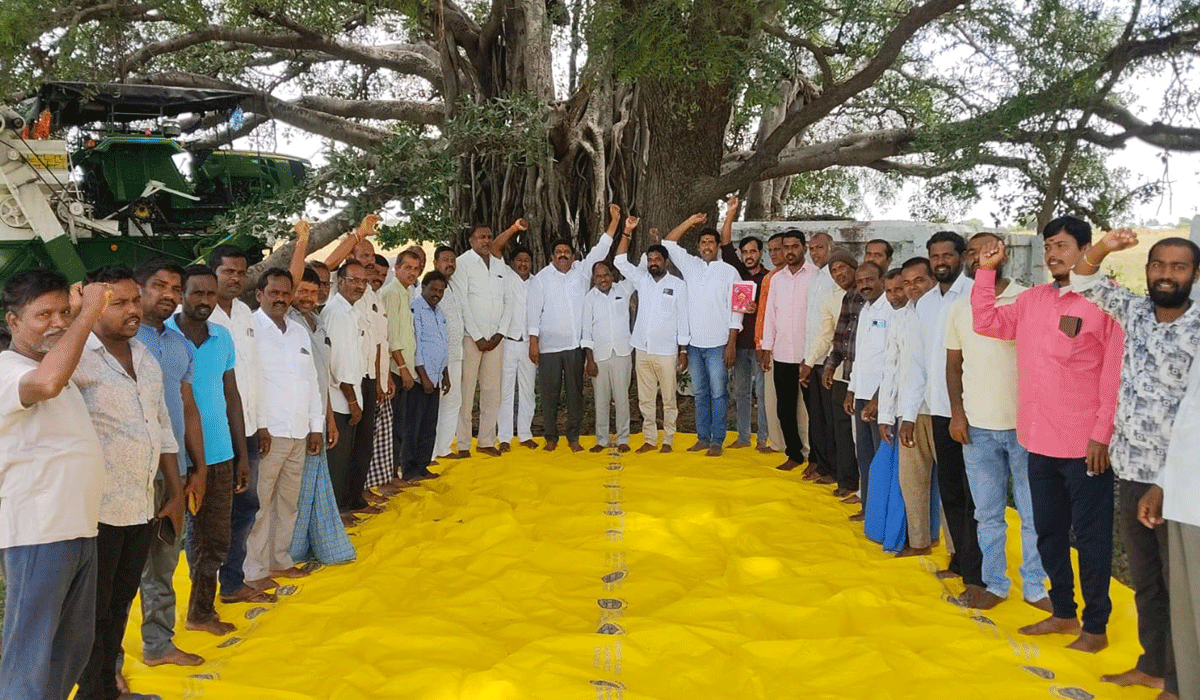 BRS | పల్లె పల్లెలో గులాబీ జెండా ఎగరాలి.. పార్టీని కార్యక్రమాలు మరింత విస్తరింపజేయాలి