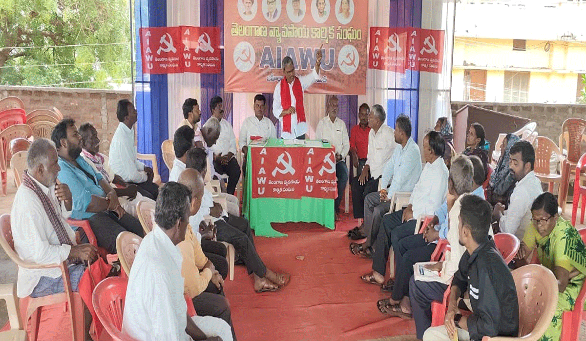 Employment guarantee work | విలీన గ్రామాలల్లో కూలీలకు ఉపాధి హామీ పనులను కల్పించాలి.. వ్యవసాయ కార్మిక సంఘం జిల్లా అధ్యక్షుడు బీ రాంచందర్