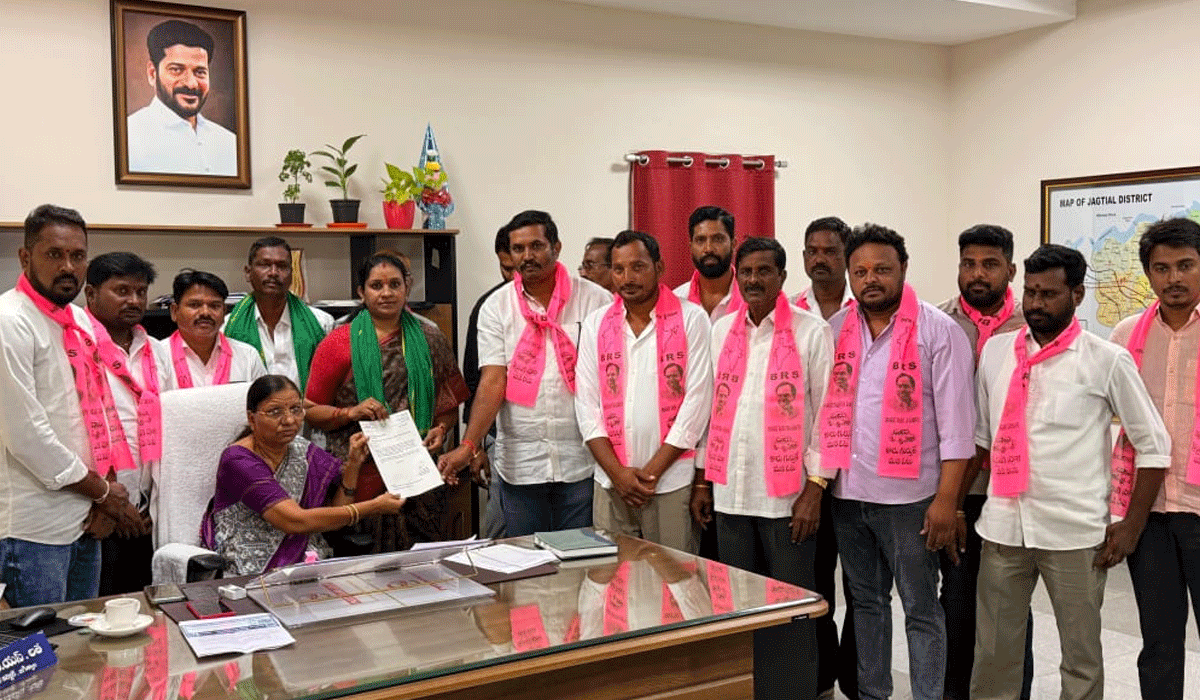 Dava Vasantha | రైతు గోస పట్టించుకోని కాంగ్రెస్ ప్రభుత్వం.. ఎరువులు కూడా కరువాయే.. మాజీ జెడ్పీ చైర్‌పర్సన్ దావ వసంత