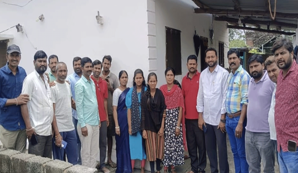 Raikal | రాయికల్ లో స్నేహితుడి కుటుంబానికి చేయూత