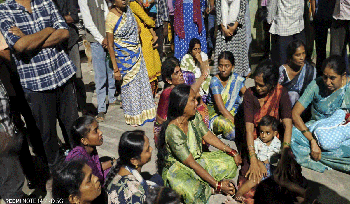 Doctors’ negligence | పెద్దపల్లి మాతాశిశు కేంద్రంలో బాలింత మృతి.. వైద్యుల నిర్లక్ష్యమంటూ కుటుంబసభ్యుల ఆందోళన