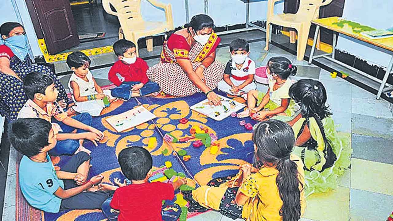 అంగన్వాడీల అద్దె వెతలు!.. ఆరు నెలలుగా బకాయిలు పెండింగ్