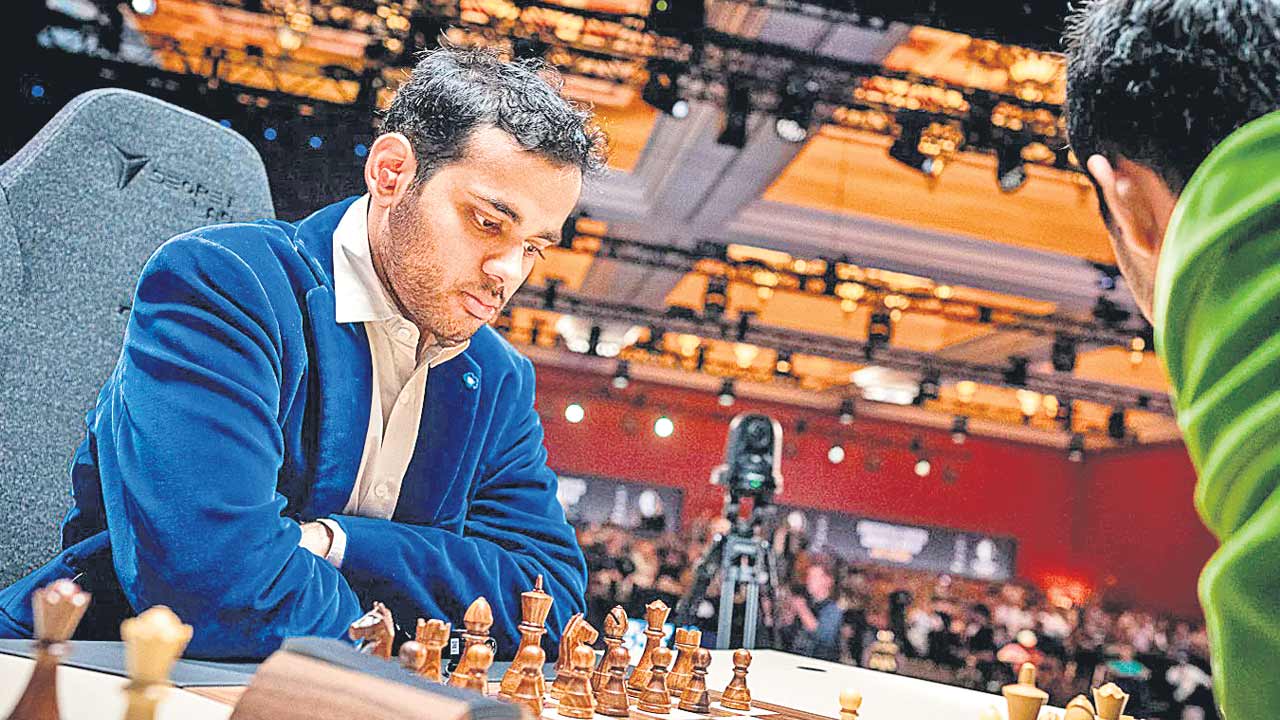 అర్జున్‌ కొత్త చరిత్ర.. సెమీస్‌ చేరిన తొలి భారత ప్లేయర్‌గా రికార్డు