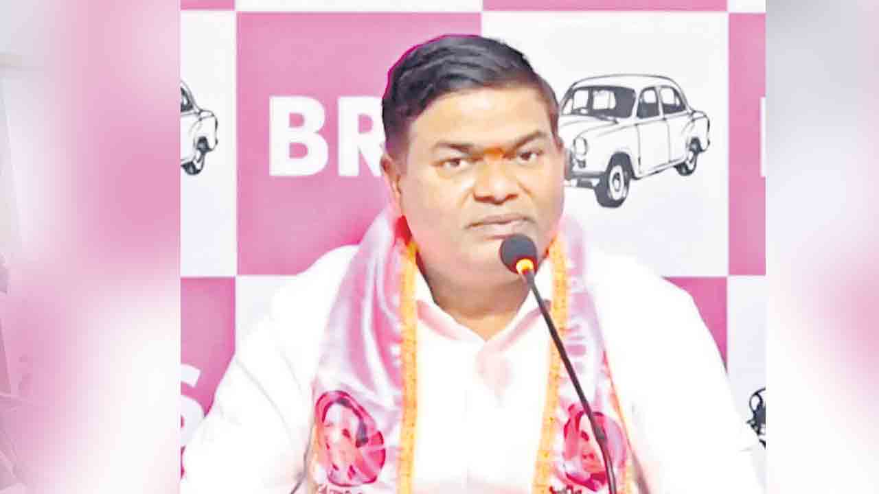 Jeevan Reddy | ఆర్మూర్‌లో నా ఇంటి చుట్టూ పోలీసుల‌ను మోహ‌రించ‌డం దారుణం : జీవ‌న్ రెడ్డి