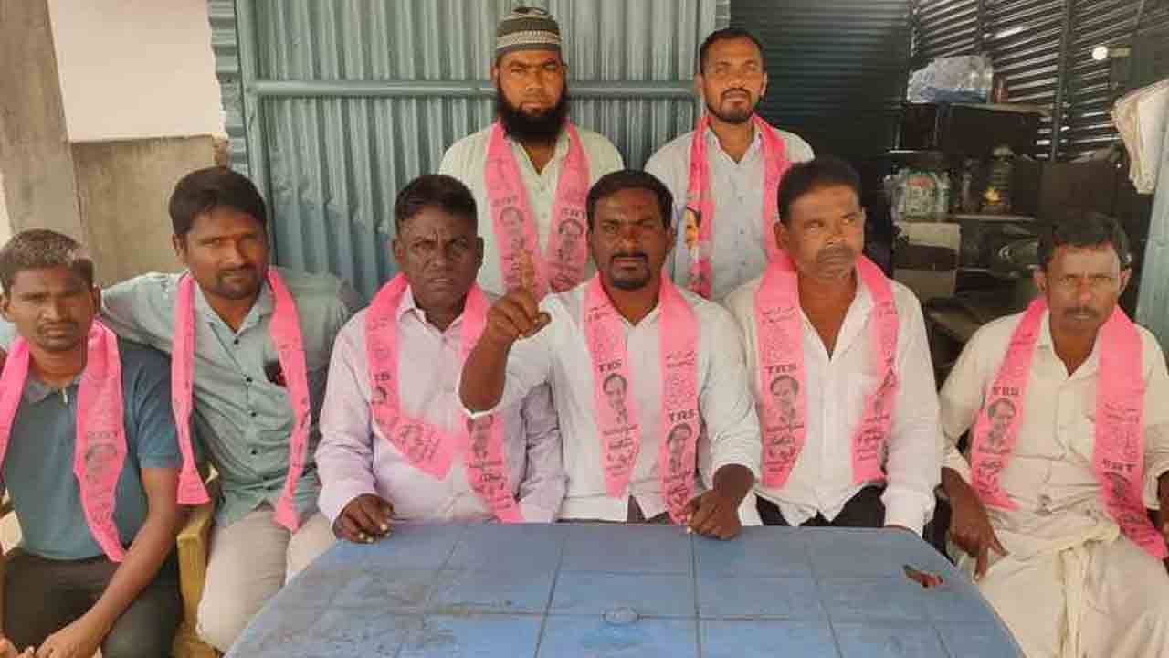 BRS leaders | 420 హామీలతో ప్రజలను మోసం చేసిన కాంగ్రెస్‌ : బీఆర్ఎస్ నేతల ఫైర్