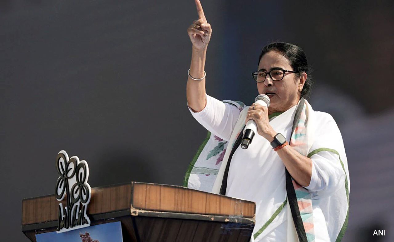 Mamata Banerjee | బీజేపీ ప‌ద్ధ‌తి మార్చుకోకుంటే ఖ‌బ‌డ్దార్ : మ‌మ‌తాబెన‌ర్జి