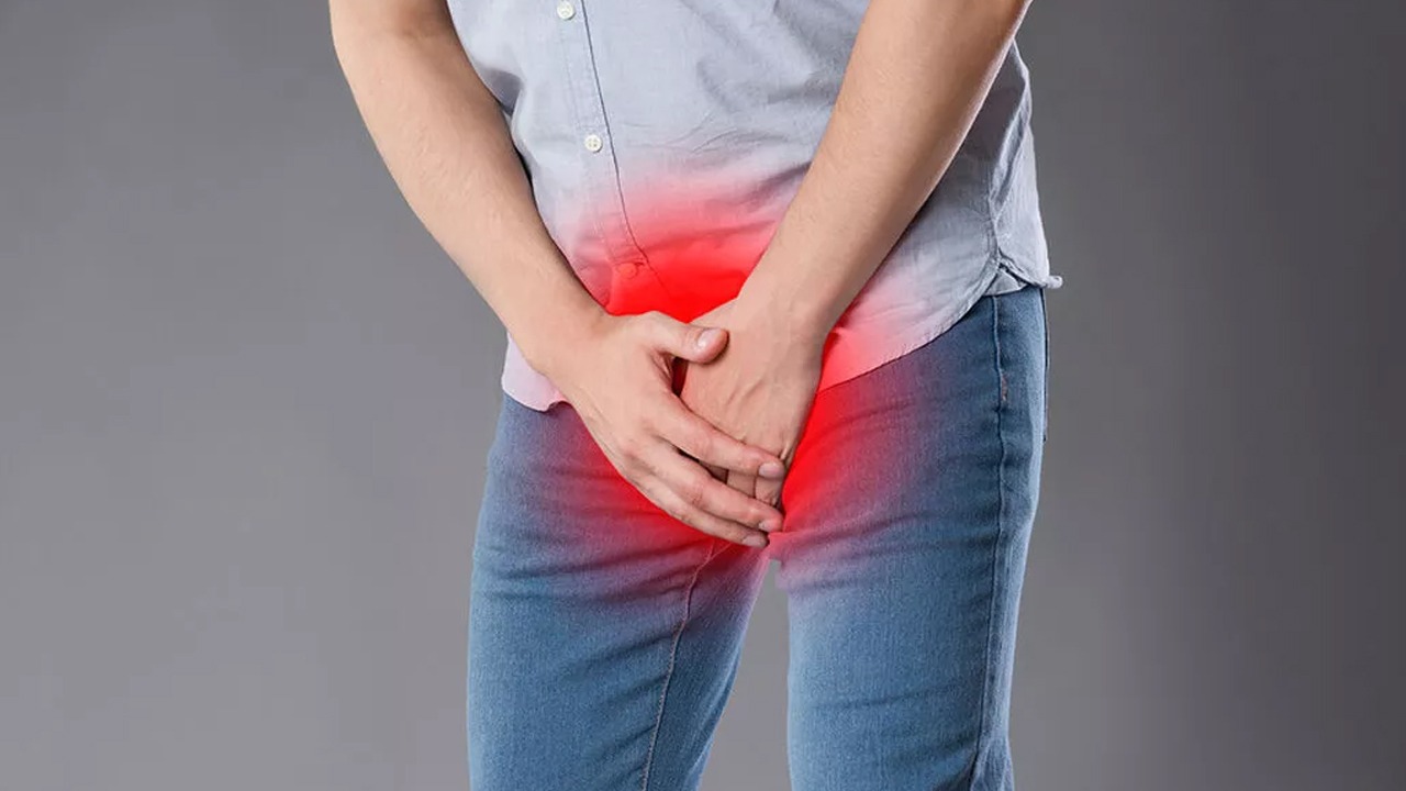 Overactive Bladder | పదే పదే బాత్రూంకి వెళ్లాల్సి వస్తుందా..? ఈ సమస్య నుంచి ఎలా బయటపడాలంటే..?