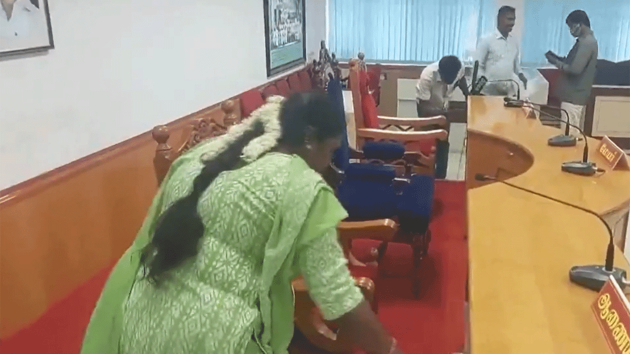 Bomb Threat | ప్రభుత్వ కార్యాలయాలకు బాంబు బెదిరింపులు.. అప్రమత్తమైన అధికారులు