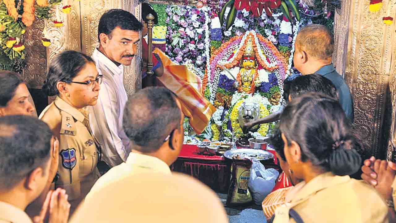 Bonalu2