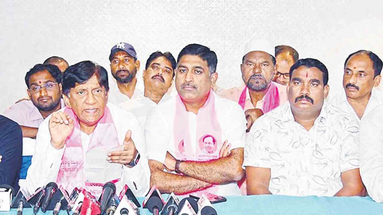 రైతులపై కక్ష సాధింపు వద్దు