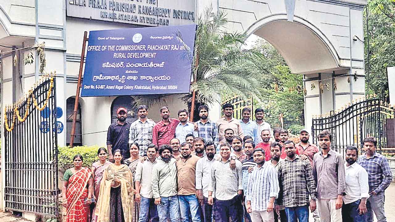 గ్రీన్‌చానల్‌ వేతనాలు ఇంకెప్పుడిస్తరు?