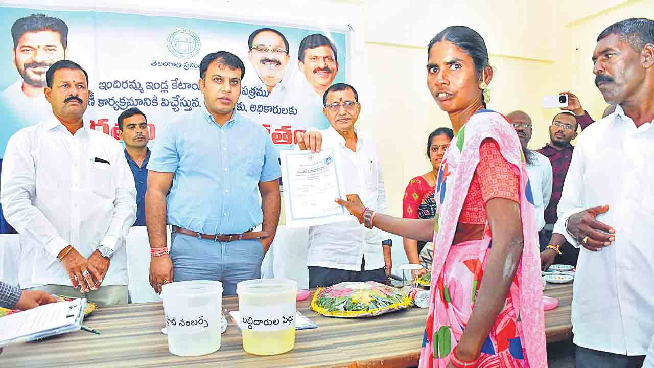 సిరిసిల్లలో కక్షసాధింపు కొనసాగింపు