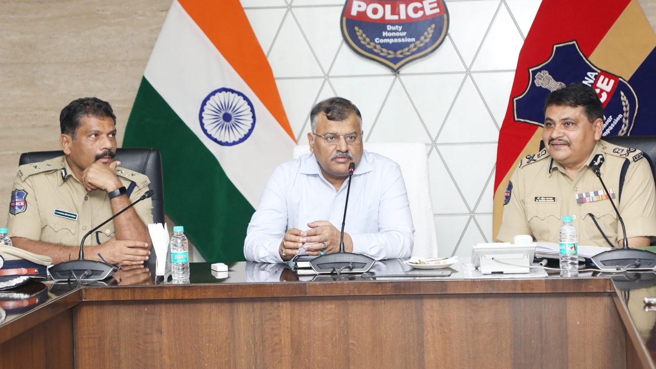 DGP | పోలీస్టేషన్లలో తనిఖీలు నిర్వహించాలి.. ఏఎస్పీలకు డీజీపీ జితేందర్‌ సూచన