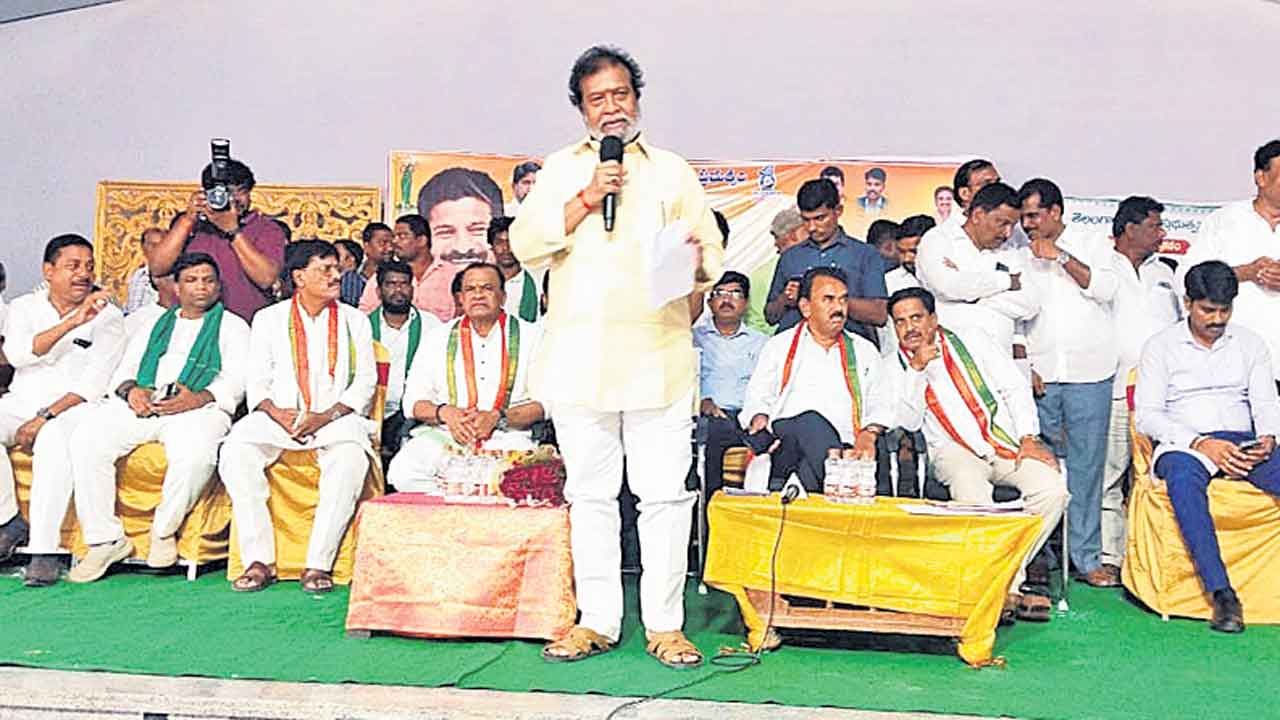 సన్న వడ్లుకు బోనస్‌ కాంగ్రెస్‌ ఘనతే