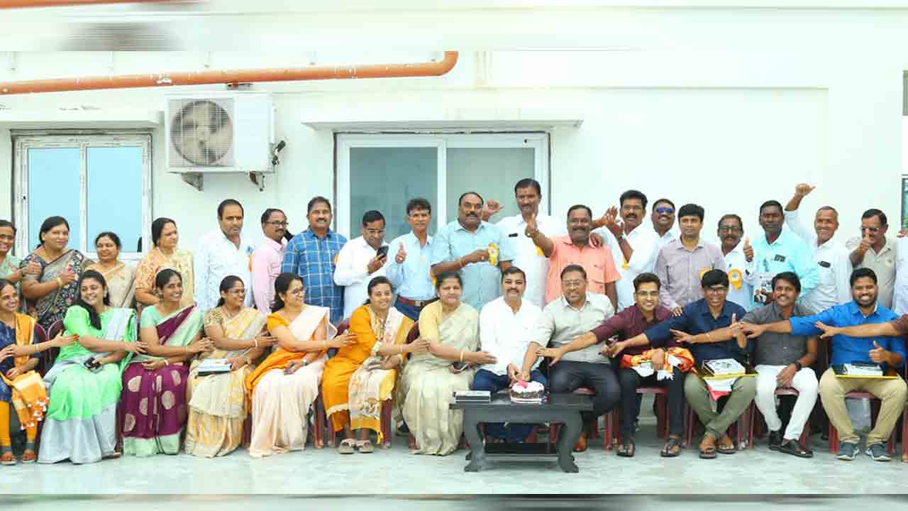 Doctors | పునర్ జన్మ ప్రసాదించే వైద్యులు దైవ సమానులు : జీవన్ రెడ్డి