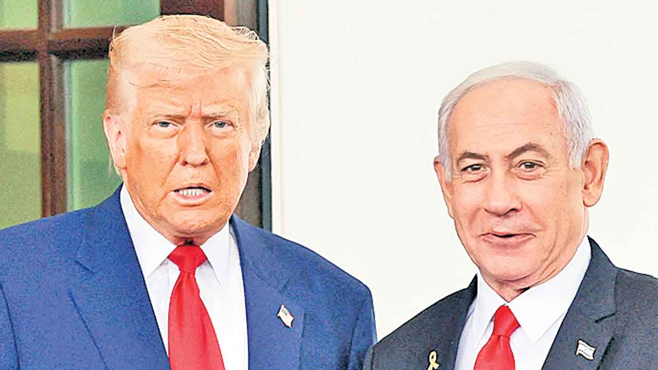 ట్రంప్‌, నెతన్యాహుపై ఇరాన్‌ ఫత్వా.. వీరిద్దరూ దేవుడికి శత్రువులని ఆగ్రహం