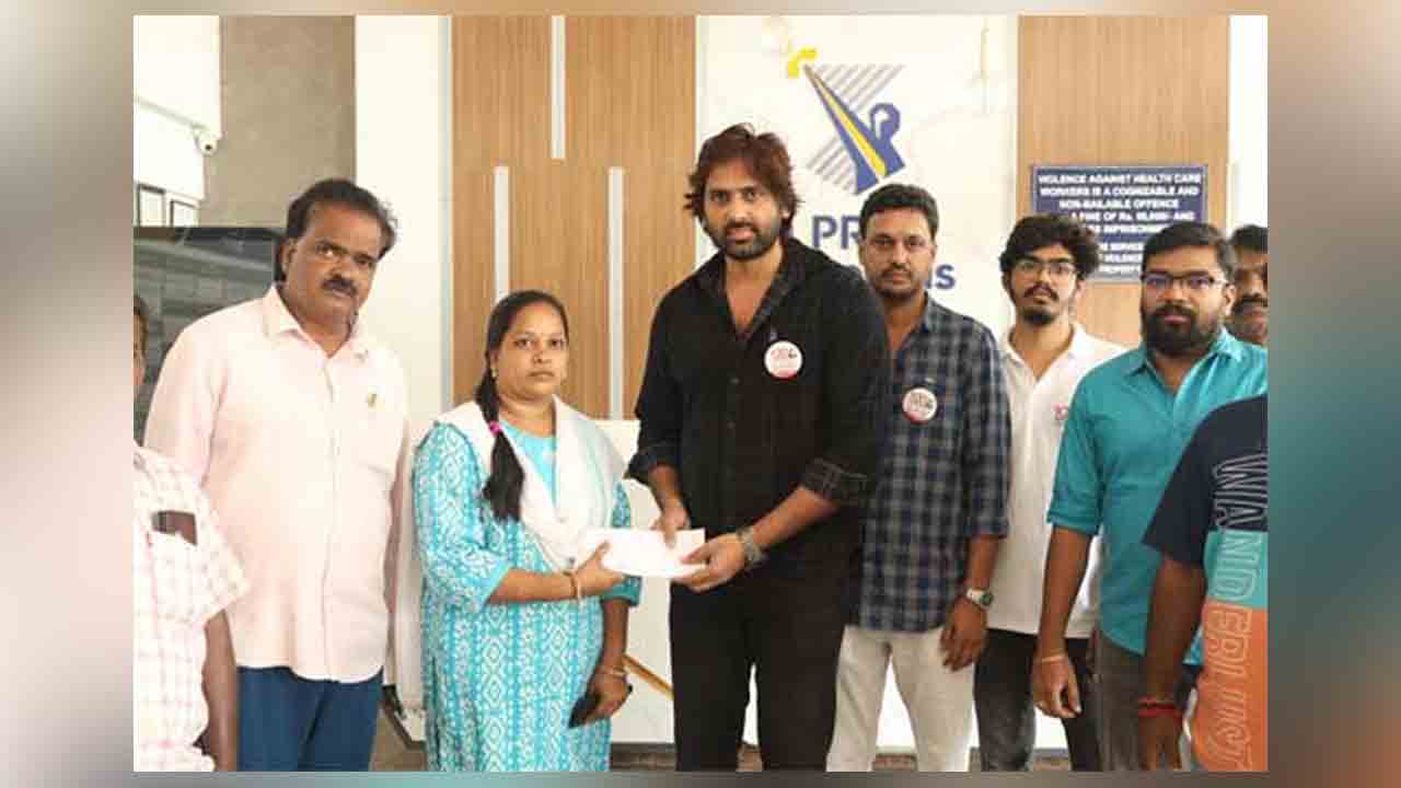 Fish Venkat | ఫిష్‌ వెంకట్‌కు జెట్టీ హీరో సపోర్ట్‌.. కూతురికి సాయం అందజేత