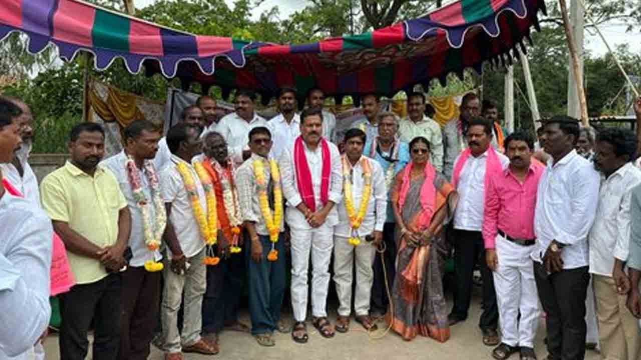 House Plots | జర్నలిస్టులకు ఇళ్ల స్థలాలు ఇవ్వాలి : మాజీ ఎమ్మెల్యే బీరం