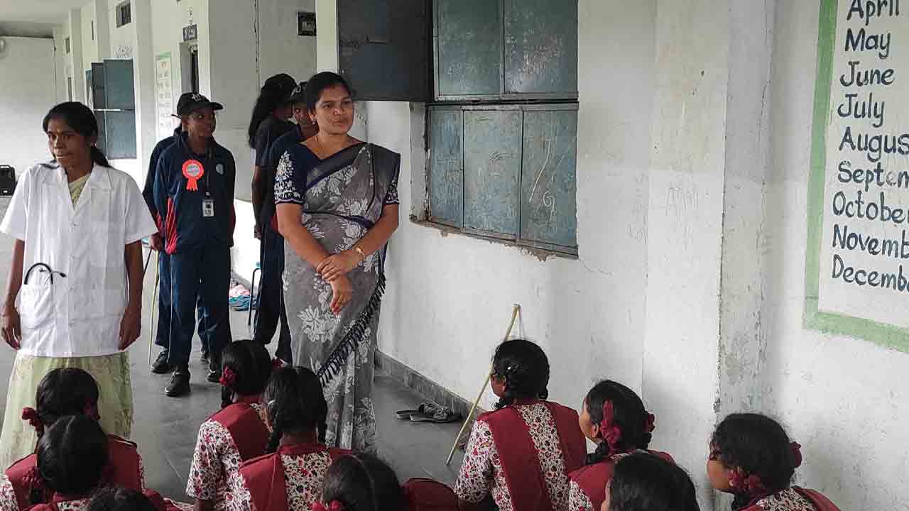 Students Health | వర్షాకాలంలో ఆరోగ్యం పట్ల విద్యార్థులు జాగ్రత్తలు తీసుకోవాలి:  జీసీడీవో