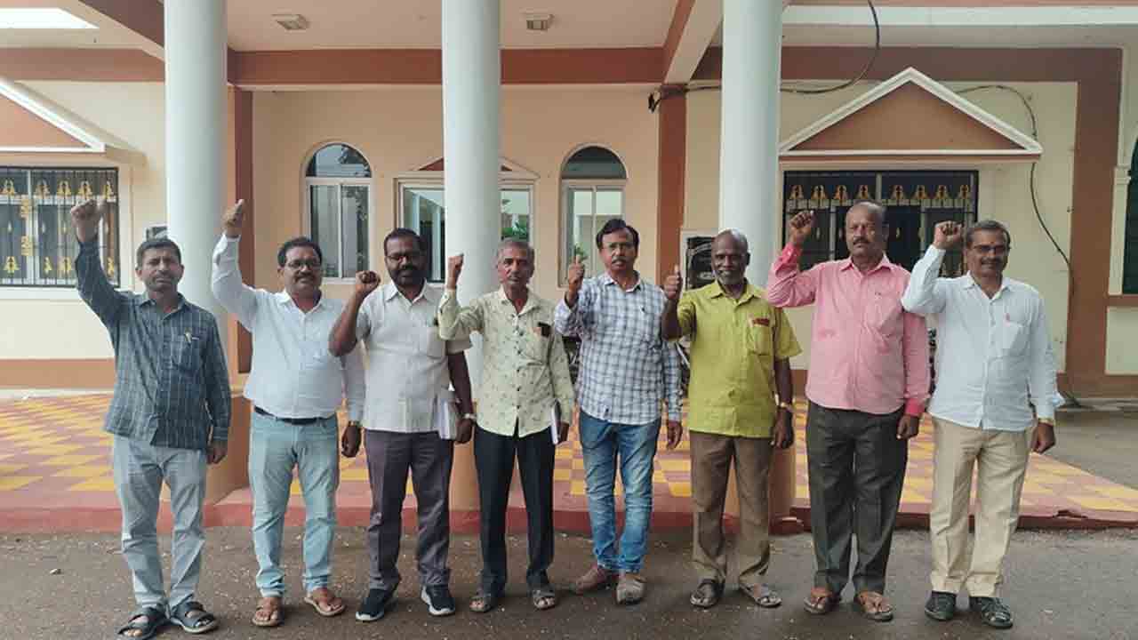 Cancellation Posts | తప్పుడు మార్గంలో తెచ్చుకున్న పోస్టింగ్లను రద్దు చేయాలి : ప్రభుత్వ ఉపాధ్యాయ సంఘం డిమాండ్