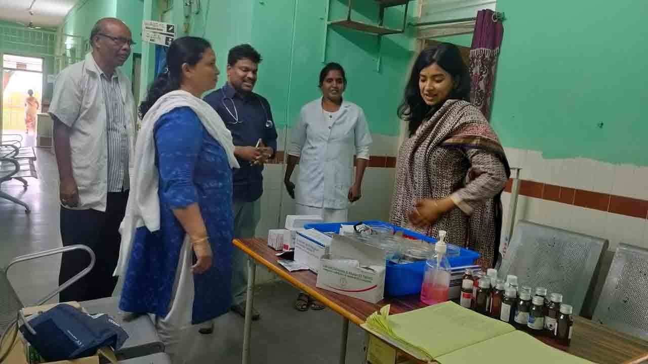 Garima Agarwal | పీహెచ్సీలో అడిషనల్ కలెక్టర్ గరిమా అగర్వాల్ ఆకస్మిక తనిఖీ