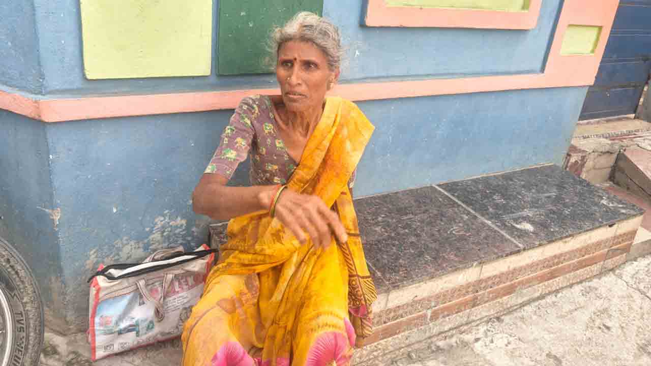 Gold Theft | అమ్మా.. నేను పంచాయతీ కార్యదర్శినంటూ పుస్తెలతాడుతో జంప్‌