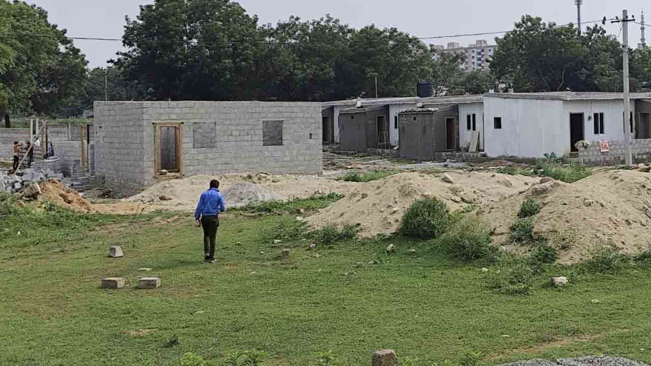 Govt assigned lands | ప్రభుత్వ అసైన్డ్ భూముల్లో నిర్మాణాలు.. మా బాధ్యత కాదంటే మాది కాదంటున్న అధికారులు