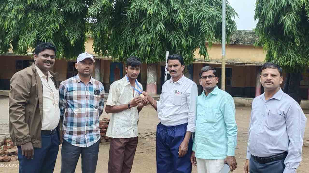 Rathod Arjun | రాష్ట్రస్థాయి అథ్లెట్ పోటీలకు రాథోడ్ అర్జున్ ఎంపిక