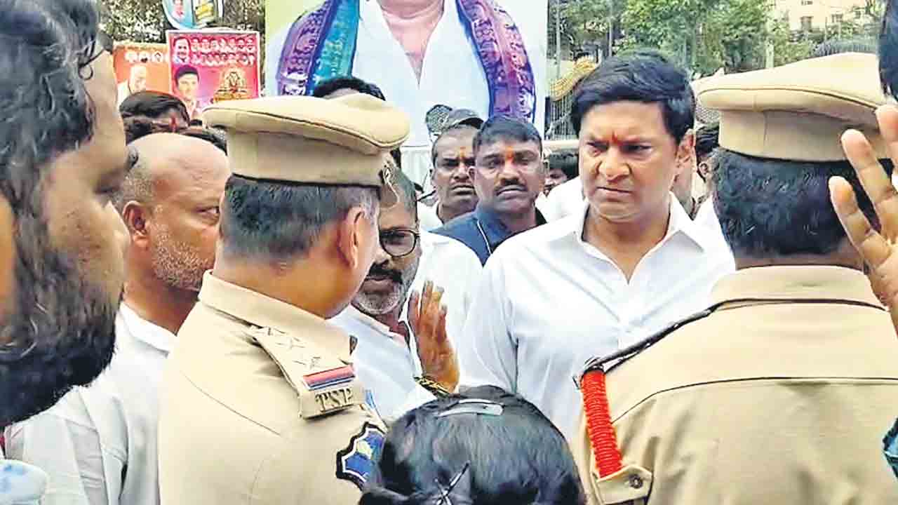 బోనాల పండుగపై ఆంక్షలు..!