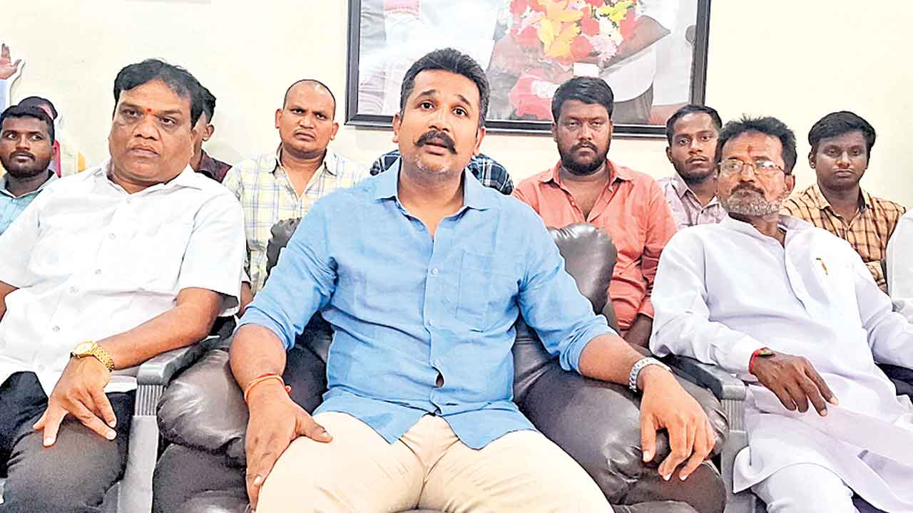 కాంగ్రెస్‌ పాలనలో ఎమ్మెల్యేకే రక్షణ లేదు